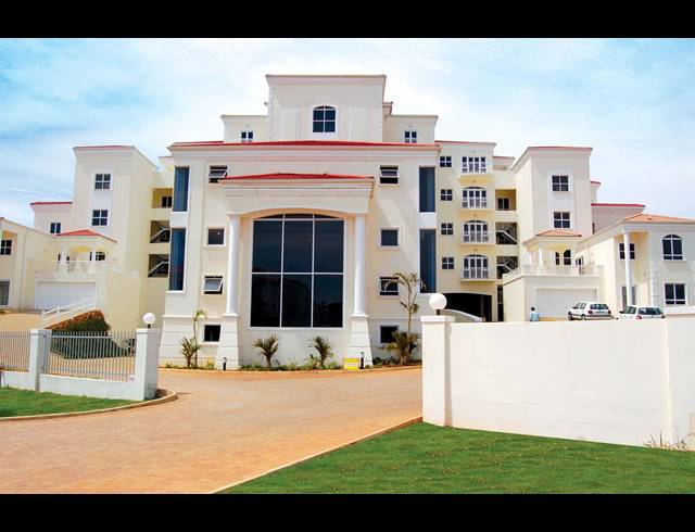 2 BEDROOM APARTMENT FOR SALE IN LA LUCIA RIDGE
